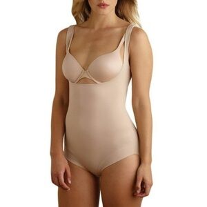TC Fine Intimates Womens Shape Away Open Bust Bodybriefer
(Warm Beige, S )
